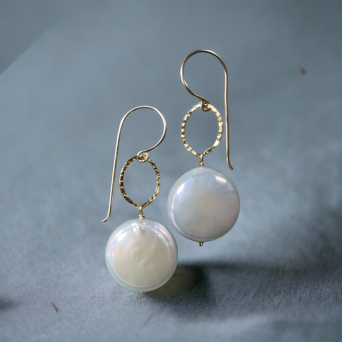 Coin pearl droplet