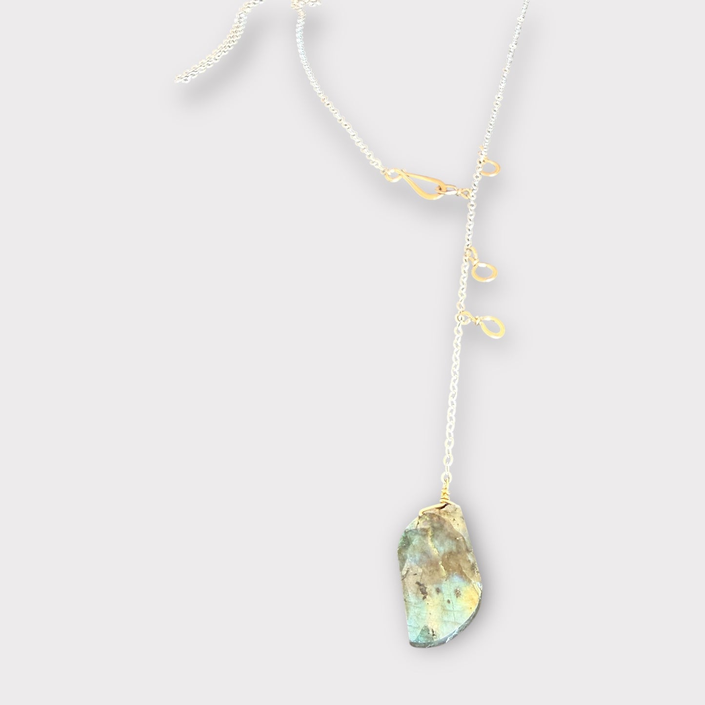 Lotus Leaf Labradorite Lariat